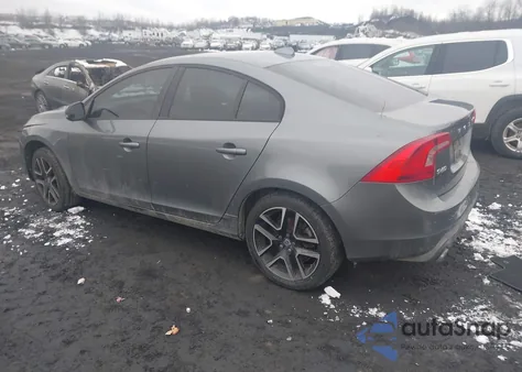 2017 Volvo S60 T5 Dynamic из США, поврежденный, VIN YV140MTL4H2420305